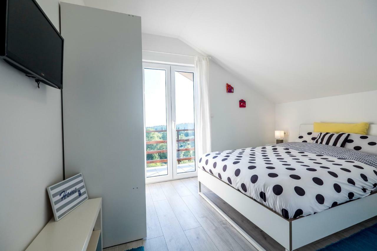 Apartamento Le Petit Čilipi Exterior foto